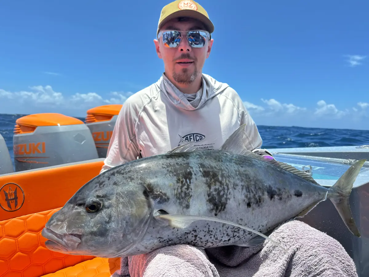 Тур Амирантес. Вариант 1